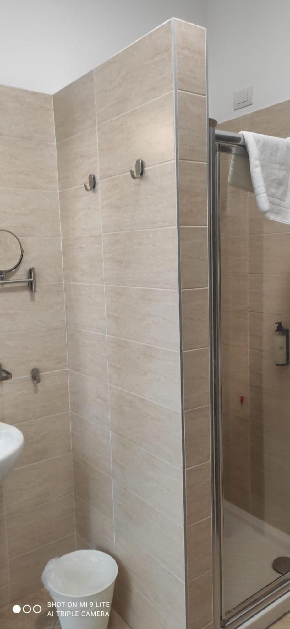 Palazzo Marignano Hotel Меленяно Екстериор снимка