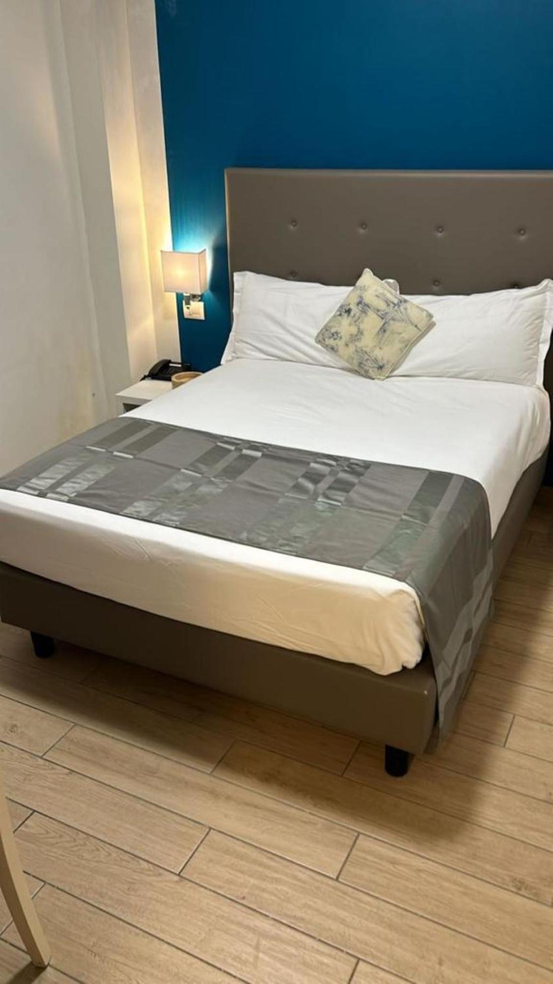 Palazzo Marignano Hotel Меленяно Екстериор снимка